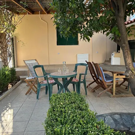 Authentic Greek Garden House In * غزيلوكاسترون