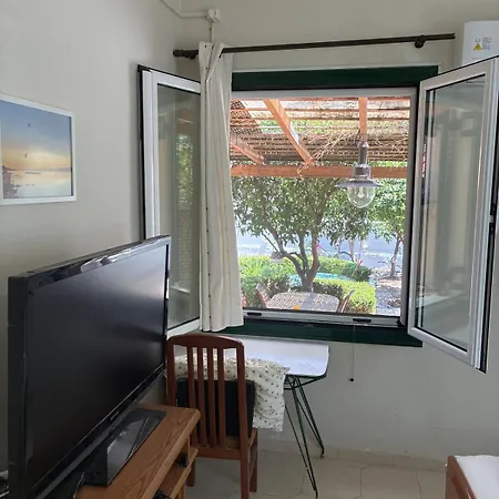 بيت للعطل Authentic Greek Garden House In غزيلوكاسترون