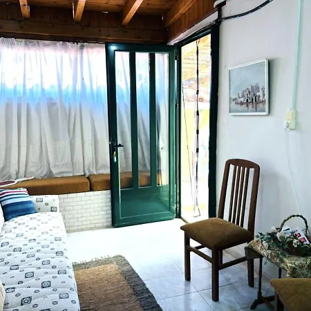 Authentic Greek Garden House In بيت للعطل